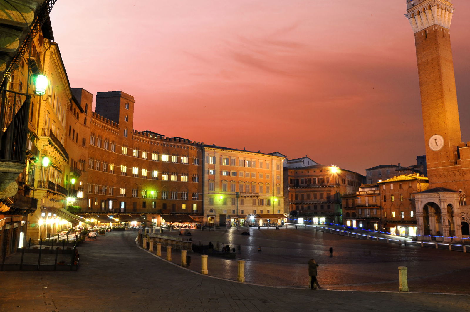 La Lastra Vineyards: The Ultimate Wine Experience Close to Siena