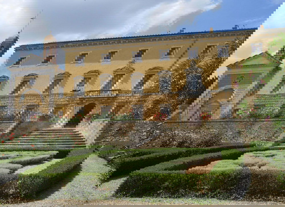 Southern tip of Chianti Classico, Castelnuovo Berebenga